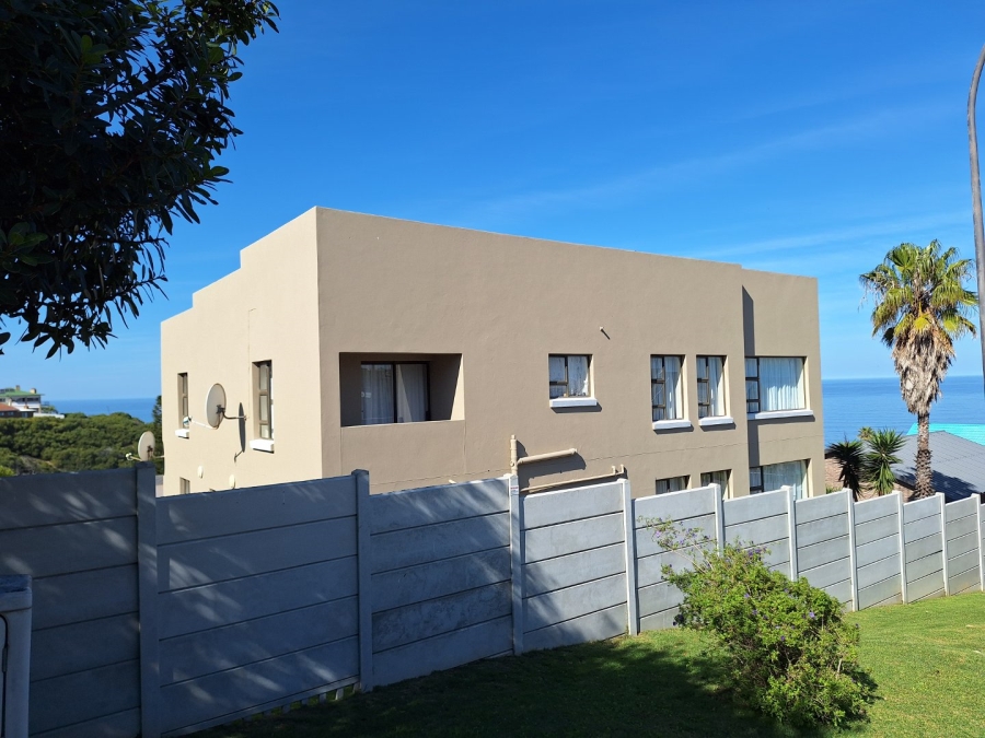4 Bedroom Property for Sale in Dana Bay Western Cape